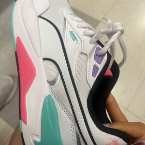 Puma Women's White and Pink Sneakers
